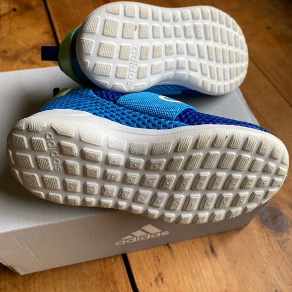 Adidas slip on shoes - Picture 7 of 7